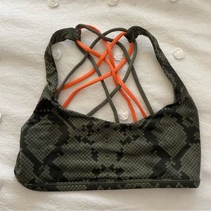 Lululemon Free to Be Wild Bra